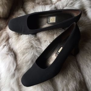 Black Flat-Front Heels